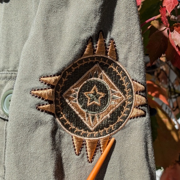 Y2K army green utility inspired jacket - Picture 7 of 13